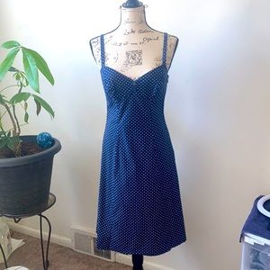 SALE!! New York and Co Polka Dot Dress
FINAL SALE! BUNDLE FOR DISCOUNT SHIPPING